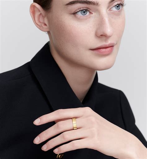 dior damen ring|dior ring used.